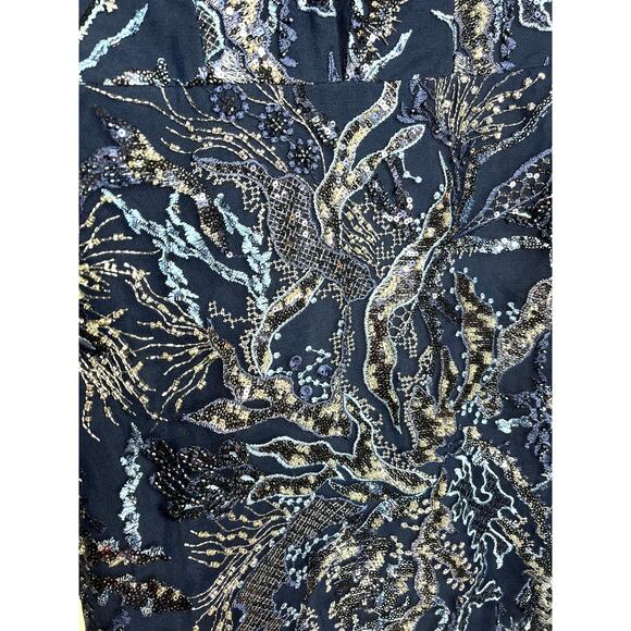 Dress‎ the Population, Mini V-Neck Short Sleeve, Embroidered & Beaded, XS, Navy - Picture 4 of 5